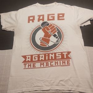 Vintage rage against the machine band tee.
